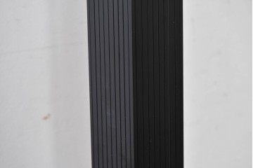 中古　美品　Cassinaixc.(カッシーナイクスシー)取り扱い　イタリア　カルテル(Kartell)　ミケーレ・デ・ルッキ(MICHELE DE LUCCHI)デザイン　セグメンティ(SEGMENTI )5160　傘ホルダー付きポールハンガー　定価約5万円相当　(R-084841)