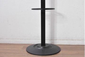 中古　美品　Cassinaixc.(カッシーナイクスシー)取り扱い　イタリア　カルテル(Kartell)　ミケーレ・デ・ルッキ(MICHELE DE LUCCHI)デザイン　セグメンティ(SEGMENTI )5160　傘ホルダー付きポールハンガー　定価約5万円相当　(R-084841)