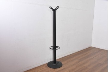 中古　美品　Cassinaixc.(カッシーナイクスシー)取り扱い　イタリア　カルテル(Kartell)　ミケーレ・デ・ルッキ(MICHELE DE LUCCHI)デザイン　セグメンティ(SEGMENTI )5160　傘ホルダー付きポールハンガー　定価約5万円相当　(R-084841)