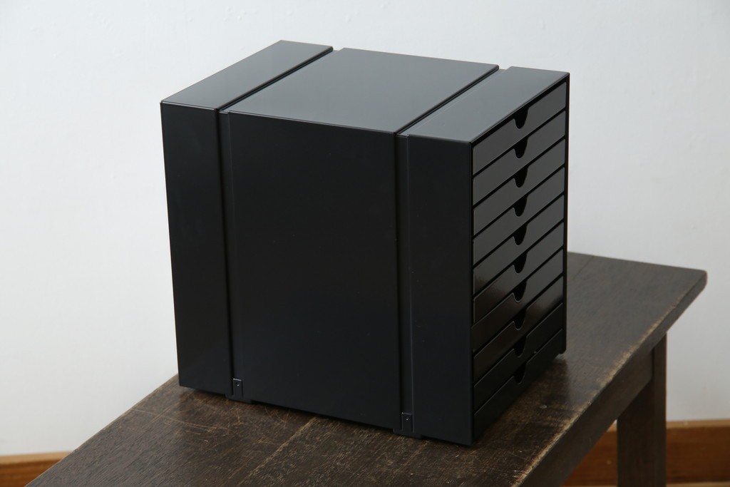 中古　美品　スイス　USMハラー(USM Haller)　イノス(INOS BOX)　ホームオフィスにもおすすめなスッキリとしたデザインの10段レターケース　定価約3万7千円　(R-084843)
