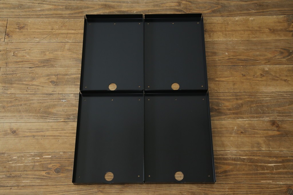 中古　美品　スイス　USMハラー(USM Haller)　イノス(INOS BOX)　ホームオフィスにもおすすめなスッキリとしたデザインの10段レターケース　定価約3万7千円　(R-084843)