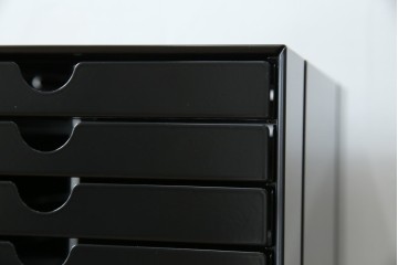 中古　美品　スイス　USMハラー(USM Haller)　イノス(INOS BOX)　ホームオフィスにもおすすめなスッキリとしたデザインの10段レターケース　定価約3万7千円　(R-084843)