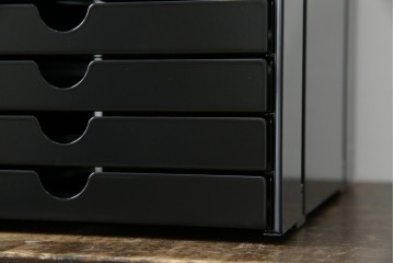 中古　美品　スイス　USMハラー(USM Haller)　イノス(INOS BOX)　ホームオフィスにもおすすめなスッキリとしたデザインの10段レターケース　定価約3万7千円　(R-084843)