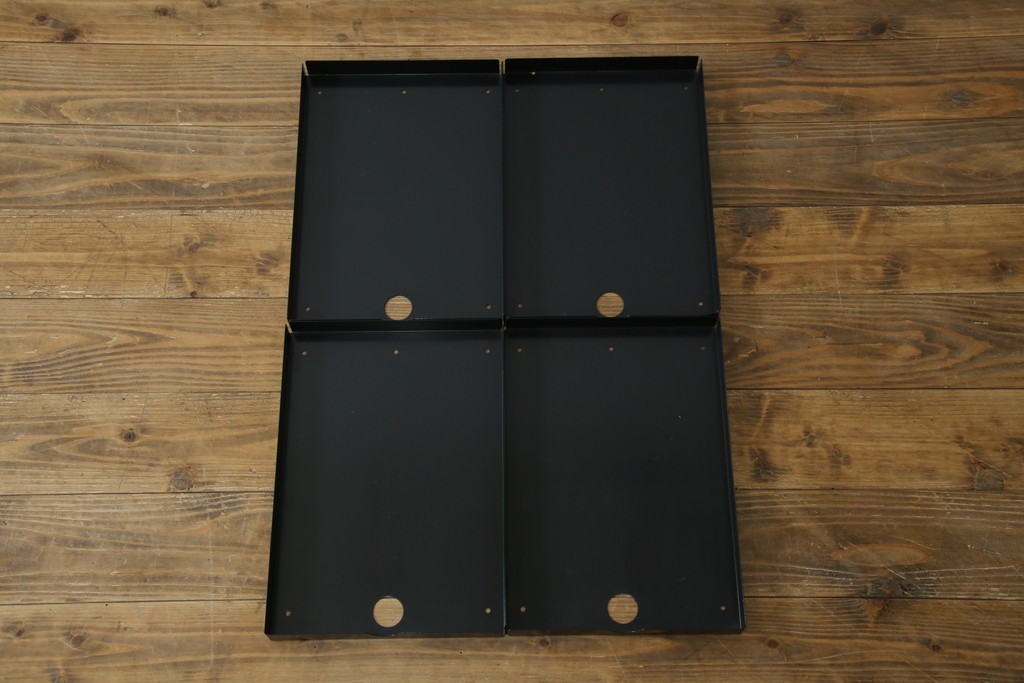 中古　美品　スイス　USMハラー(USM Haller)　イノス(INOS BOX)　ホームオフィスにもおすすめなスッキリとしたデザインの10段レターケース　定価約3万7千円　(R-084844)