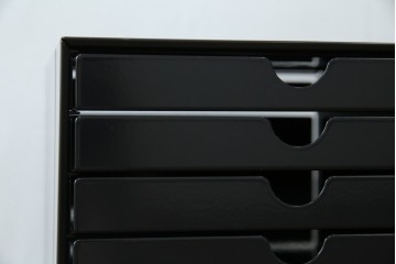 中古　美品　スイス　USMハラー(USM Haller)　イノス(INOS BOX)　ホームオフィスにもおすすめなスッキリとしたデザインの10段レターケース　定価約3万7千円　(R-084844)