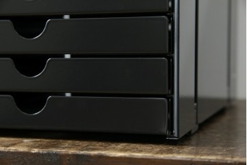 中古　美品　スイス　USMハラー(USM Haller)　イノス(INOS BOX)　ホームオフィスにもおすすめなスッキリとしたデザインの10段レターケース　定価約3万7千円　(R-084844)