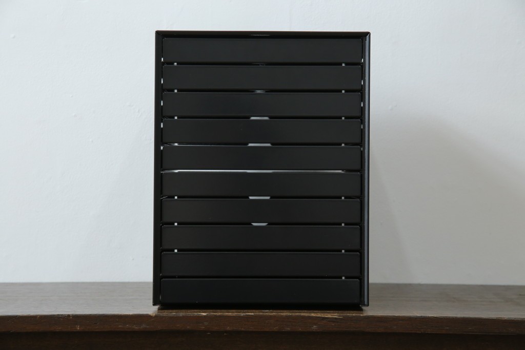 中古　美品　スイス　USMハラー(USM Haller)　イノス(INOS BOX)　ホームオフィスにもおすすめなスッキリとしたデザインの10段レターケース　定価約3万7千円　(R-084844)