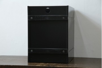 中古　美品　スイス　USMハラー(USM Haller)　イノス(INOS BOX)　ホームオフィスにもおすすめなスッキリとしたデザインの10段レターケース　定価約3万7千円　(R-084844)