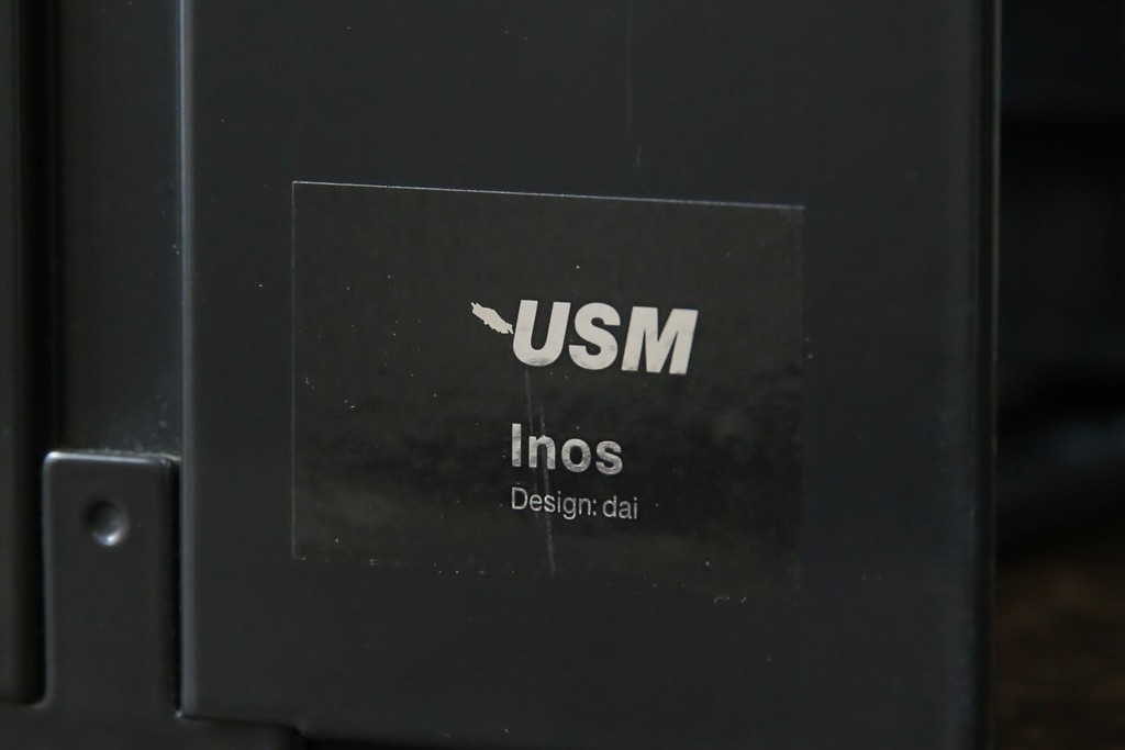 中古　美品　スイス　USMハラー(USM Haller)　イノス(INOS BOX)　ホームオフィスにもおすすめなスッキリとしたデザインの10段レターケース　定価約3万7千円　(R-084844)