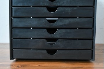 中古　美品　スイス　USMハラー(USM Haller)　イノス(INOS BOX)　ホームオフィスにもおすすめなスッキリとしたデザインの10段レターケース　定価約3万7千円相当　(R-084844)