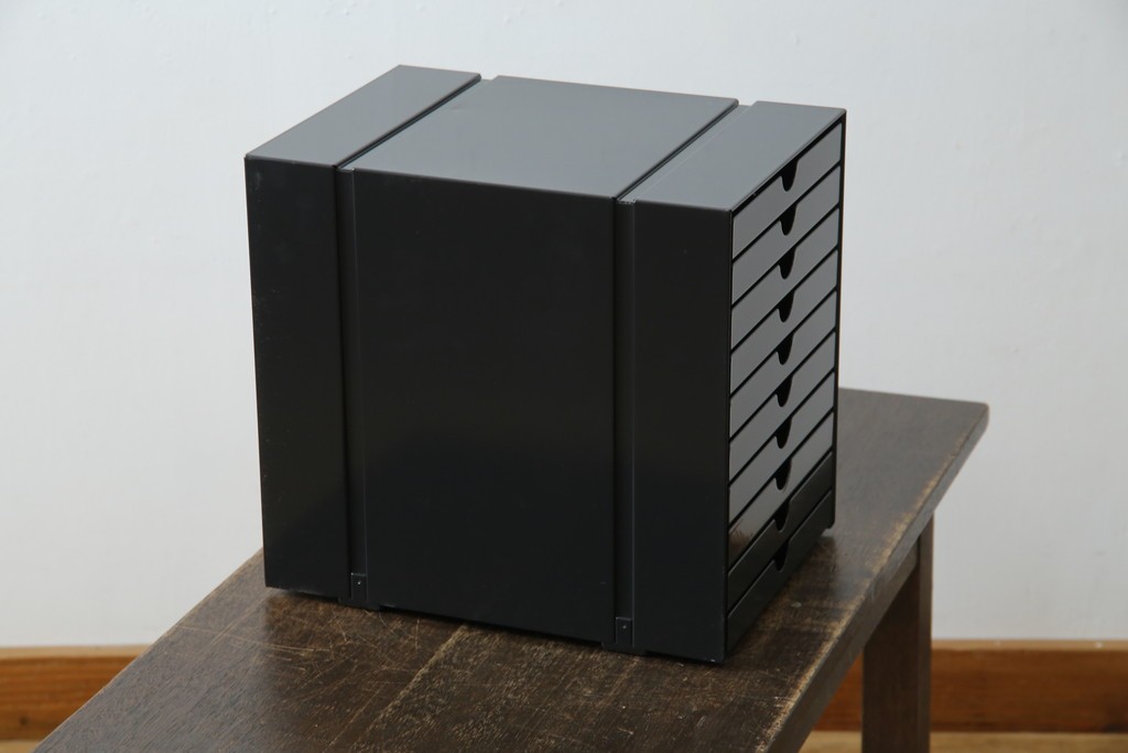 中古　美品　スイス　USMハラー(USM Haller)　イノス(INOS BOX)　ホームオフィスにもおすすめなスッキリとしたデザインの10段レターケース　定価約3万7千円　(R-084845)