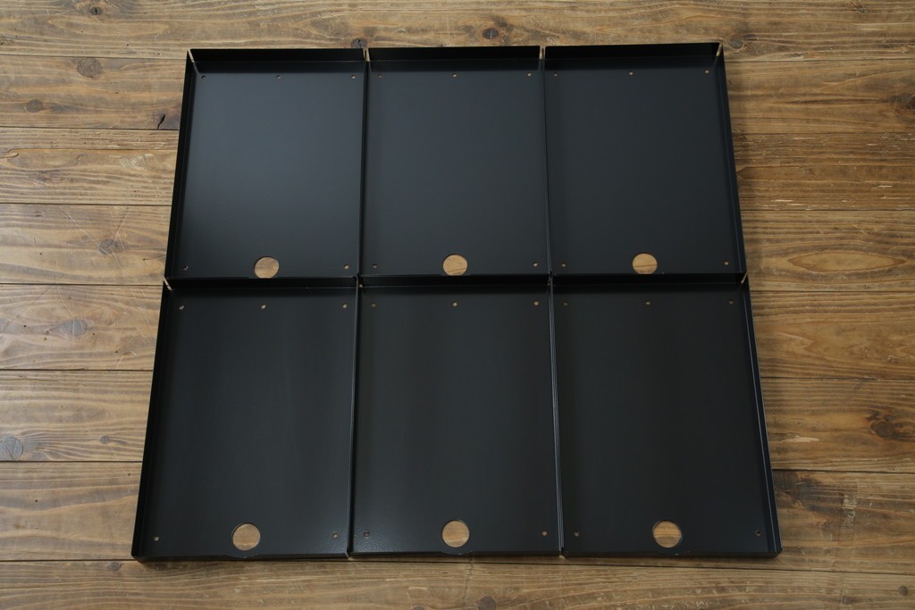 中古　美品　スイス　USMハラー(USM Haller)　イノス(INOS BOX)　ホームオフィスにもおすすめなスッキリとしたデザインの10段レターケース　定価約3万7千円　(R-084845)