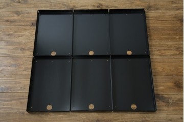 中古　美品　スイス　USMハラー(USM Haller)　イノス(INOS BOX)　ホームオフィスにもおすすめなスッキリとしたデザインの10段レターケース　定価約3万7千円　(R-084845)