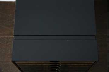 中古　美品　スイス　USMハラー(USM Haller)　イノス(INOS BOX)　ホームオフィスにもおすすめなスッキリとしたデザインの10段レターケース　定価約3万7千円　(R-084845)