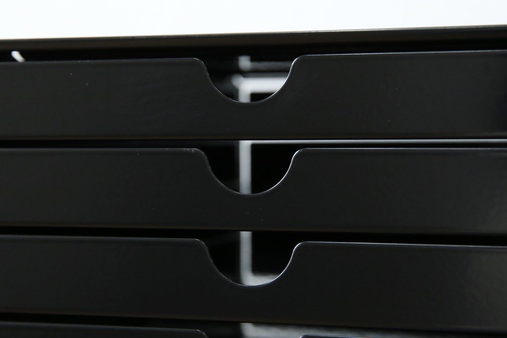 中古　美品　スイス　USMハラー(USM Haller)　イノス(INOS BOX)　ホームオフィスにもおすすめなスッキリとしたデザインの10段レターケース　定価約3万7千円　(R-084845)