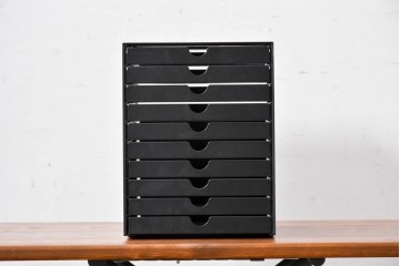 中古　美品　スイス　USMハラー(USM Haller)　イノス(INOS BOX)　ホームオフィスにもおすすめなスッキリとしたデザインの10段レターケース　定価約3万7千円相当　(R-084845)