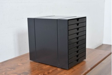 中古　美品　スイス　USMハラー(USM Haller)　イノス(INOS BOX)　ホームオフィスにもおすすめなスッキリとしたデザインの10段レターケース　定価約3万7千円相当　(R-084845)