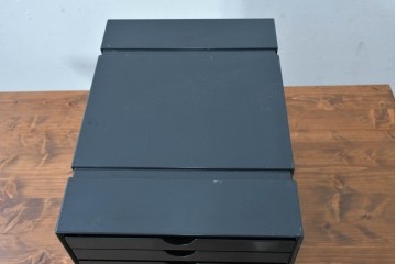 中古　美品　スイス　USMハラー(USM Haller)　イノス(INOS BOX)　ホームオフィスにもおすすめなスッキリとしたデザインの10段レターケース　定価約3万7千円相当　(R-084845)