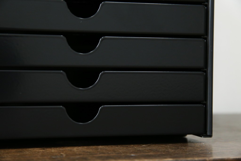 中古　美品　スイス　USMハラー(USM Haller)　イノス(INOS BOX)　ホームオフィスにもおすすめなスッキリとしたデザインの10段レターケース　定価約3万7千円相当　(R-084846)