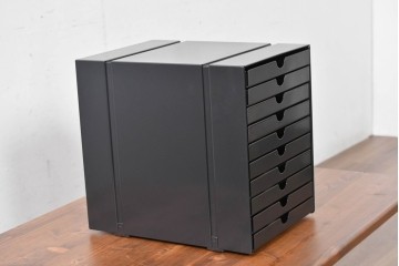 中古　美品　スイス　USMハラー(USM Haller)　イノス(INOS BOX)　ホームオフィスにもおすすめなスッキリとしたデザインの10段レターケース　定価約3万7千円相当　(R-084848)