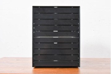 中古　美品　スイス　USMハラー(USM Haller)　イノス(INOS BOX)　ホームオフィスにもおすすめなスッキリとしたデザインの10段レターケース　定価約3万7千円相当　(R-084848)