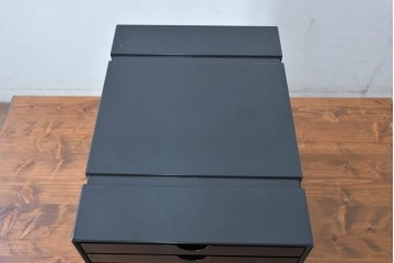 中古　美品　スイス　USMハラー(USM Haller)　イノス(INOS BOX)　ホームオフィスにもおすすめなスッキリとしたデザインの10段レターケース　定価約3万7千円相当　(R-084849)