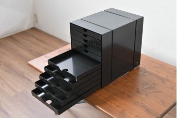 中古　美品　スイス　USMハラー(USM Haller)　イノス(INOS BOX)　ホームオフィスにもおすすめなスッキリとしたデザインの10段レターケース　定価約3万7千円相当　(R-084849)