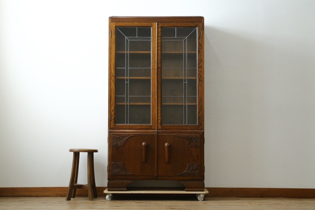 アメリカヴィンテージ　アメリカ高級家具　センチュリー(CENTURY)　オーク材　エレガントな佇まいが魅力のブックケース　(R-084850)