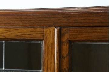 アメリカヴィンテージ　アメリカ高級家具　センチュリー(CENTURY)　オーク材　エレガントな佇まいが魅力のブックケース　(R-084850)