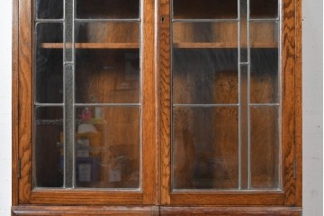 アメリカヴィンテージ　アメリカ高級家具　CENTURY FURNITURE(センチュリー・ファニチャー)　オーク材　エレガントな佇まいが魅力のブックケース　(R-084850)