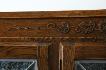 中古　三越伊勢丹　プロパティデザイン　カントリーハウス　Brugge(ブルージュ)　品のある佇まいが美しいステンドグラスキャビネット　(R-084851)