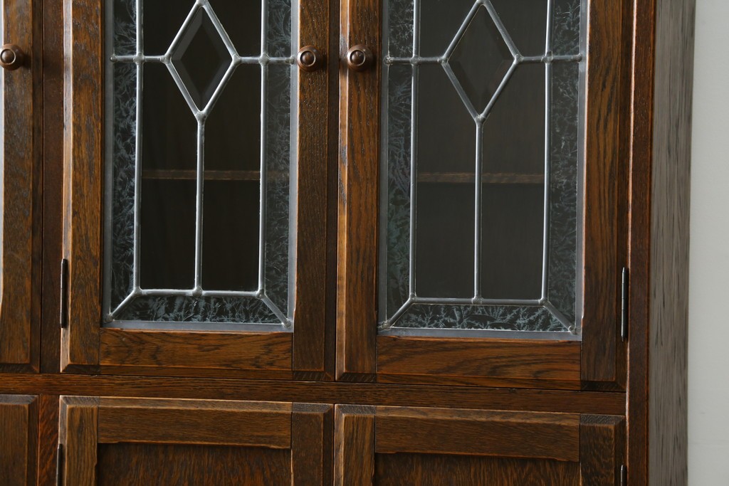 中古　三越伊勢丹　プロパティデザイン　カントリーハウス　Brugge(ブルージュ)　品のある佇まいが美しいステンドグラスキャビネット　(R-084851)