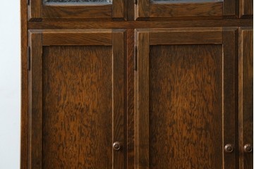 中古　三越伊勢丹　プロパティデザイン　カントリーハウス　Brugge(ブルージュ)　品のある佇まいが美しいステンドグラスキャビネット　(R-084851)