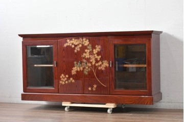 中古　最高級　工芸家具　総欅(ケヤキ)材　総漆塗り　金蒔絵入り　紅葉の図　優雅な蒔絵が空間に華を添える天板上開きサイドボード　定価推定150万円以上　(R-084853)