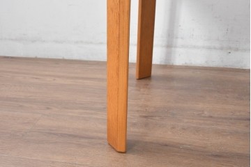 和製ヴィンテージ　天童木工(Tendo)　曲線が生み出すやわらかなシルエットが魅力のローテーブル　(R-084855)