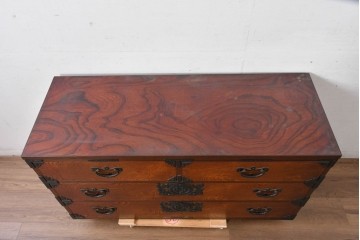 中古　岩谷堂箪笥　和の風格を感じる衣装箪笥ローチェスト・テレビ台　(R-084858)