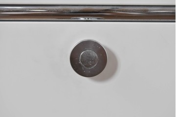 中古　美品　スイス　USMハラー(USM Haller)　ホームオフィスにもおすすめなスッキリとしたデザインの収納付きマガジンラック　定価約52万7千円相当　(R-084866)