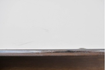 中古　美品　スイス　USMハラー(USM Haller)　ホームオフィスにもおすすめなスッキリとしたデザインの収納付きマガジンラック　定価約52万7千円相当　(R-084866)