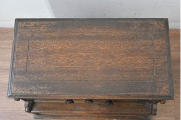 ジャンク品　アンティーク雑貨　オリバー(OLIVER)社　インジケーターや木部のクラシカルな装飾が魅力的な真空管ラジオ　(R-084868)