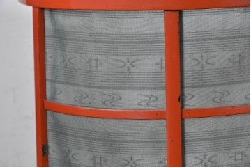 和製アンティーク　激レア!!　高級品!!　別途有料でフロアスタンド照明にもリメイク可能!!　雅な赤塗り・円筒型の蠅帳(はいちょう、食品保管庫)　(R-084869)