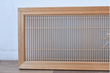 ヴィンテージ建具　昭和中期　幾何学文様の意匠が美しい片面ガラスの組子欄間1枚　(R-084876)