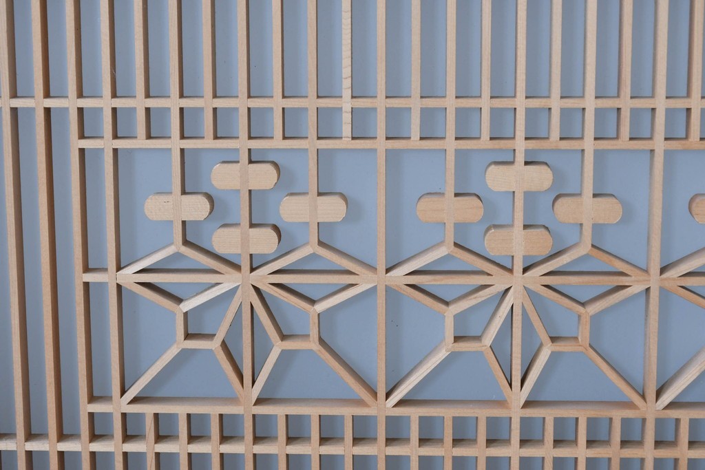 ヴィンテージ建具　昭和中期　幾何学文様の意匠が美しい片面ガラスの組子欄間1枚　(R-084876)