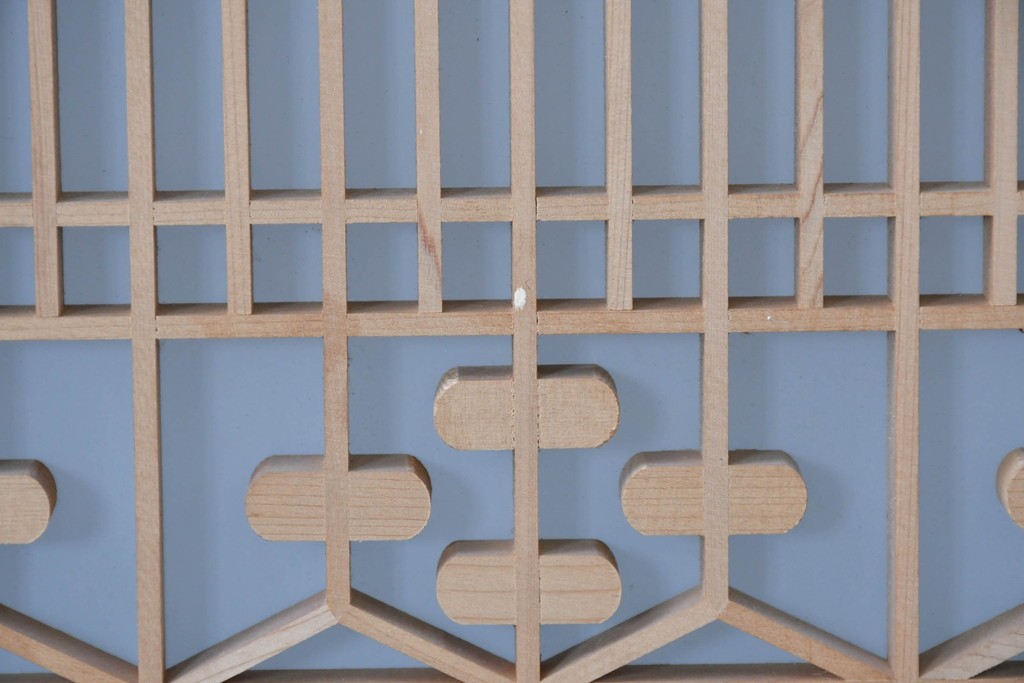 ヴィンテージ建具　昭和中期　幾何学文様の意匠が美しい片面ガラスの組子欄間1枚　(R-084876)