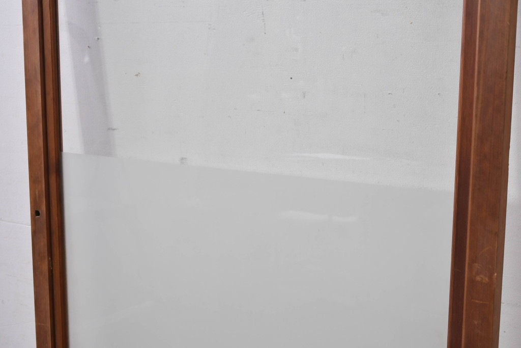 ヴィンテージ建具　昭和中期　すっきりとしたデザインのガラス戸1枚　(R-084877)