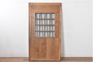 アンティーク建具　明治～大正　格子窓と板戸を組み合わせた凝ったデザインの蔵戸1枚　(R-084879)