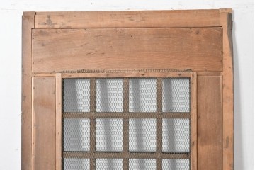 アンティーク建具　明治～大正　格子窓と板戸を組み合わせた凝ったデザインの蔵戸1枚　(R-084879)