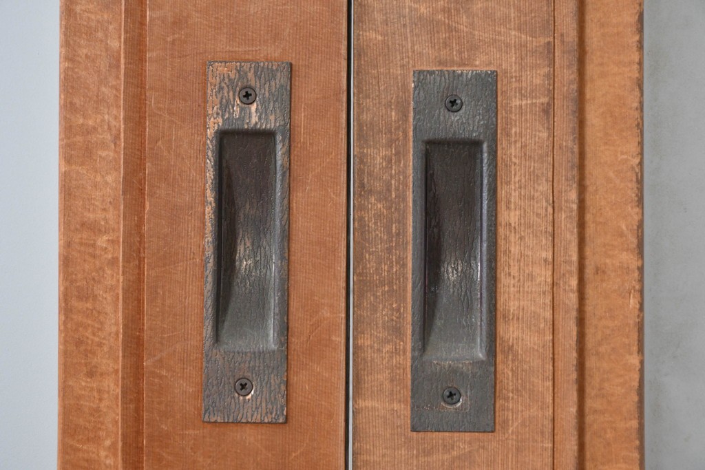 ヴィンテージ建具　昭和後期　高級品!!　腰板欅(ケヤキ)材　欅材ならではの木目が印象的なガラス戸2枚セット　(R-084880)