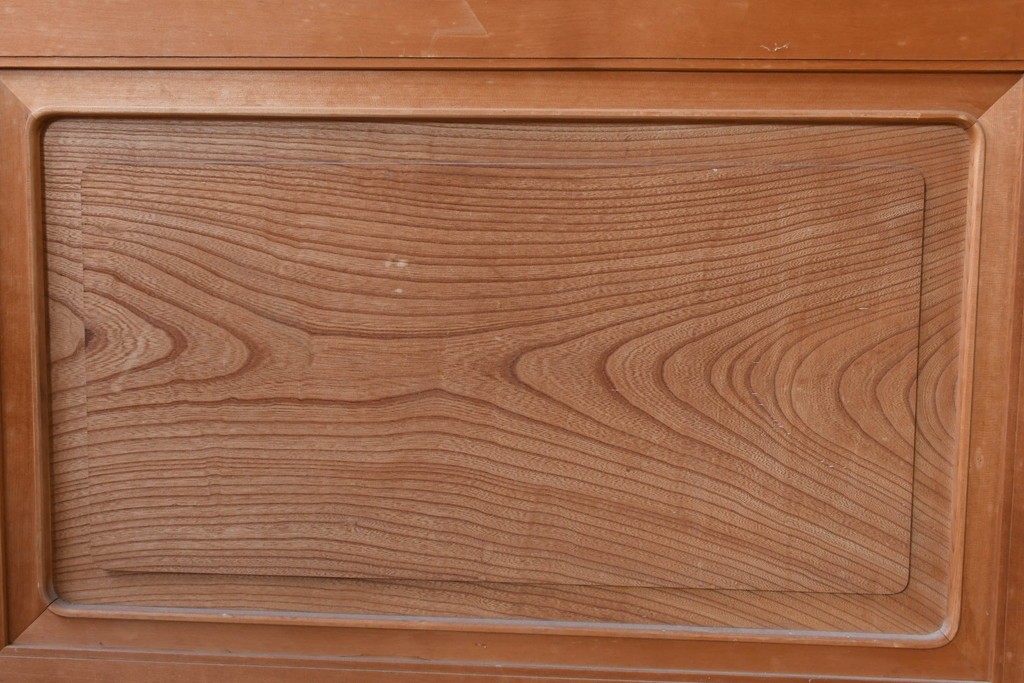 ヴィンテージ建具　昭和後期　高級品!!　腰板欅(ケヤキ)材　欅材ならではの木目が印象的なガラス戸2枚セット　(R-084880)