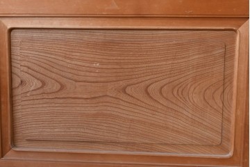 ヴィンテージ建具　昭和後期　高級品!!　腰板欅(ケヤキ)材　欅材ならではの木目が印象的なガラス戸2枚セット　(R-084880)