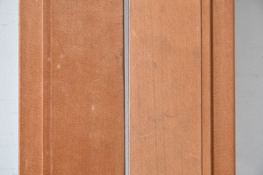 ヴィンテージ建具　昭和後期　高級品!!　腰板欅(ケヤキ)材　欅材ならではの木目が印象的なガラス戸2枚セット　(R-084880)